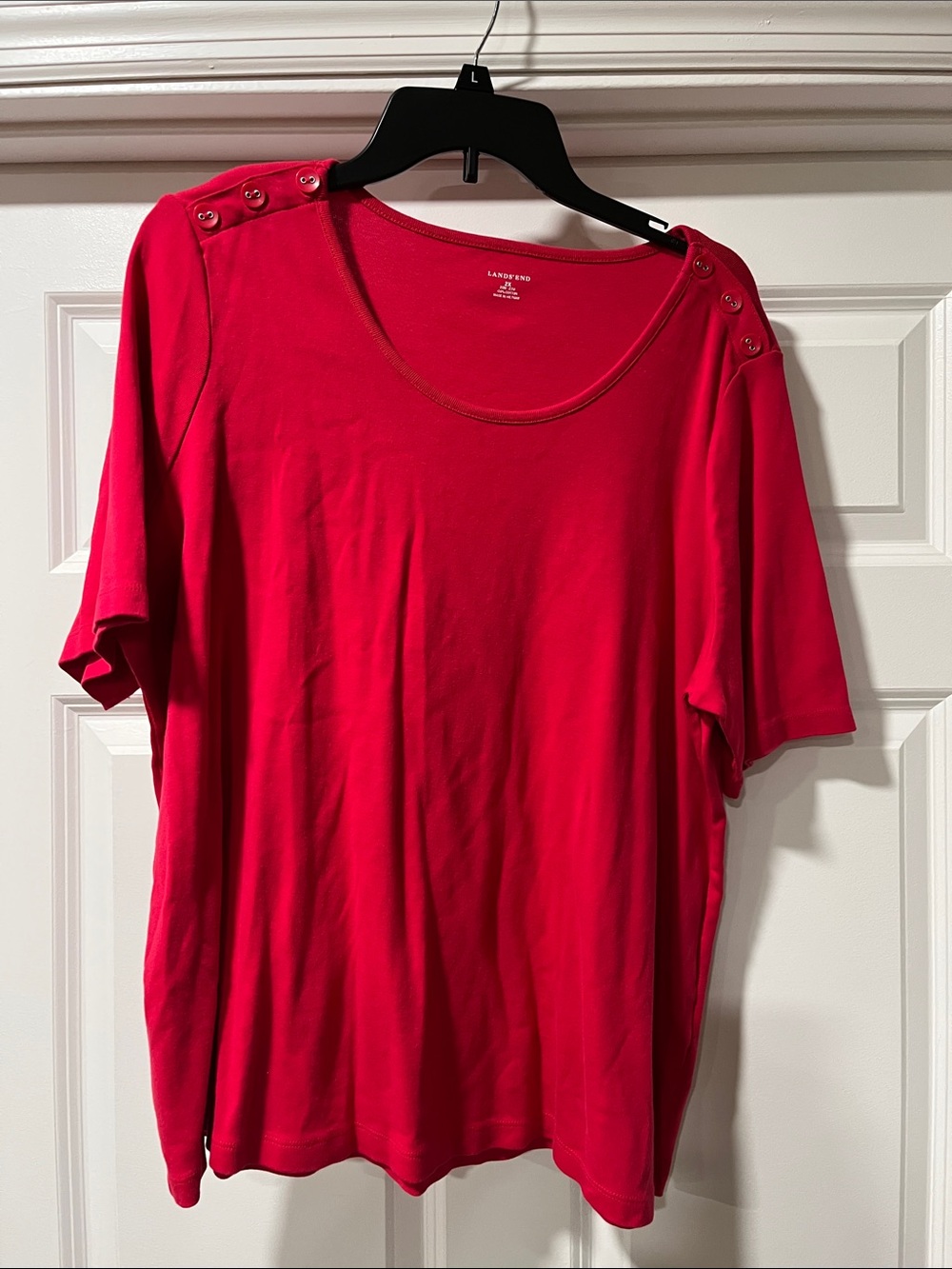 Lands' End Red Short-Sleeve Scoop Neck Top with Shoulder Buttons